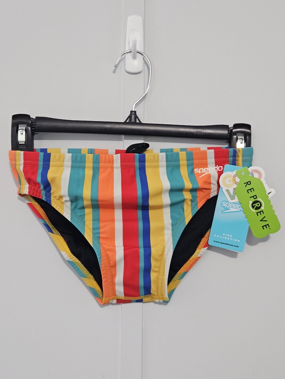 Speedo Endurance Eco Size 28 Boys Mens Swim Trunks with Elastic Drawstring Waist